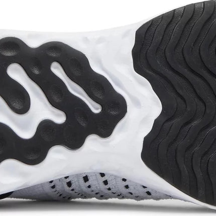 Nike React Phantom Run Flyknit 2 Oreo