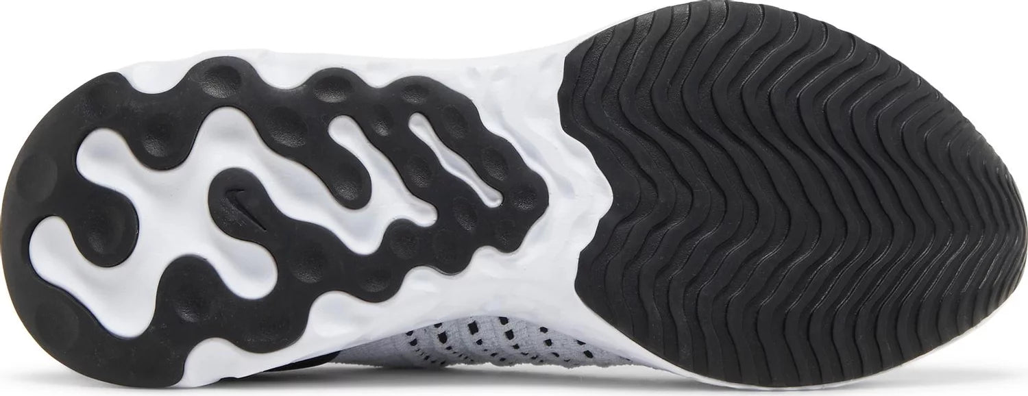 Nike React Phantom Run Flyknit 2 Oreo