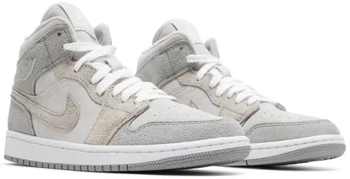 Nike Air Jordan 1 Mid SE Wmns Particle Grey