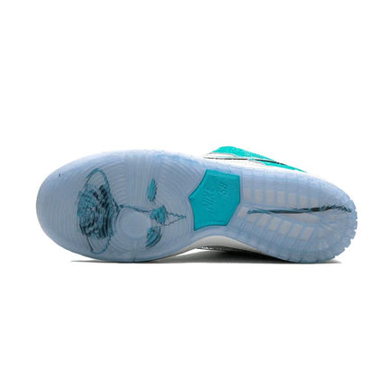April Skateboards x Nike Dunk Low SB Turbo Green