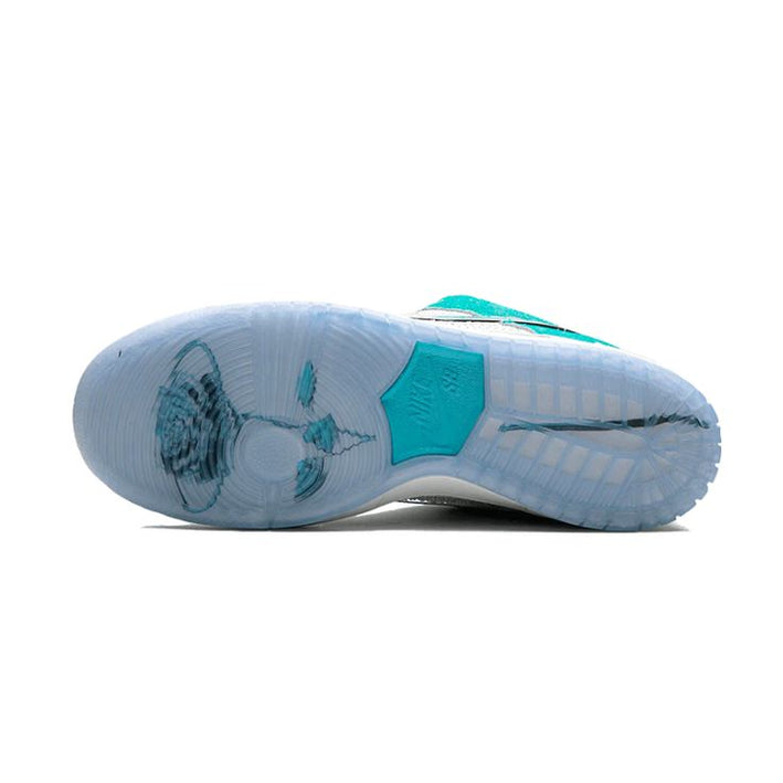 April Skateboards x Nike Dunk Low SB Turbo Green