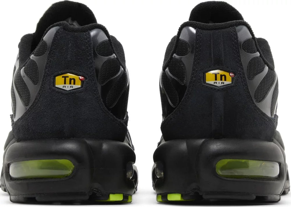 Nike Air Max Plus Black Volt