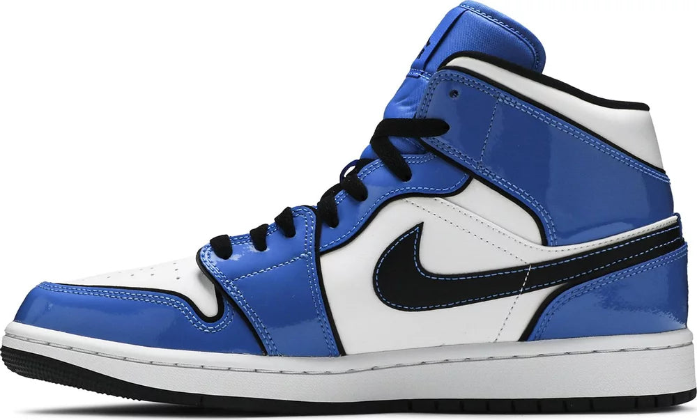 Nike Air Jordan 1 Mid SE Signal Blue
