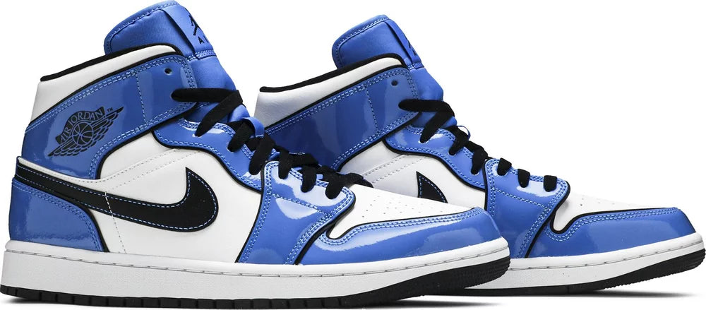 Nike Air Jordan 1 Mid SE Signal Blue
