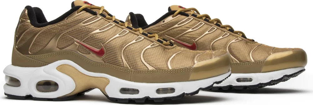 Nike Air Max Plus QS Metallic Gold