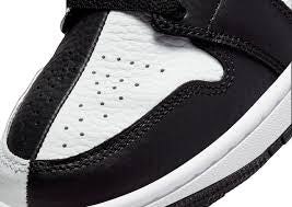 Nike Air Jordan 1 Mid SE Wmns Homage