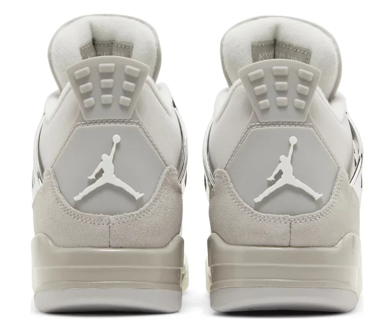 Nike Wmns Air Jordan 4 Retro Frozen Moments