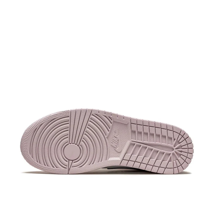 Nike Wmns Air Jordan 1 Mid Barely Rose