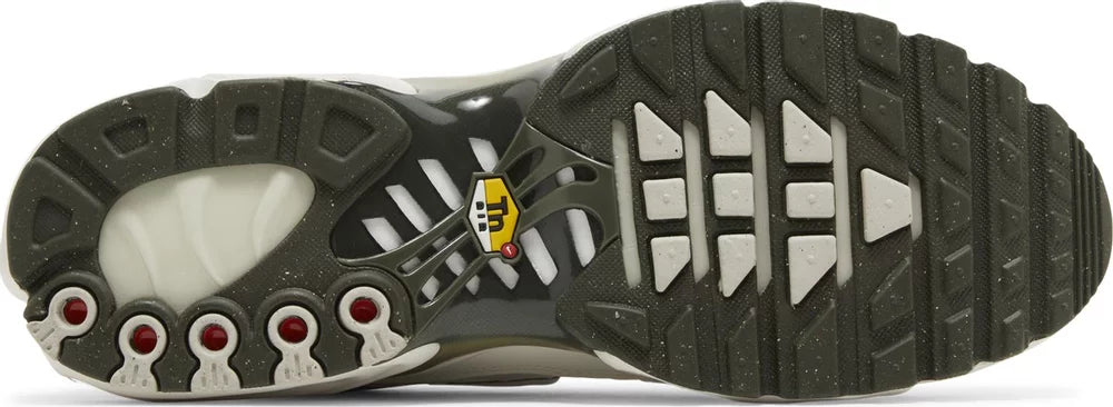 Nike Air Max Plus Phantom Neutral Olive