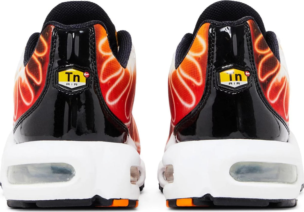 Nike Air Max Plus Light Photography