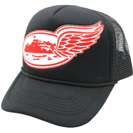 Corteiz Alcatraz Wing Trucker Hat Black/Red/White