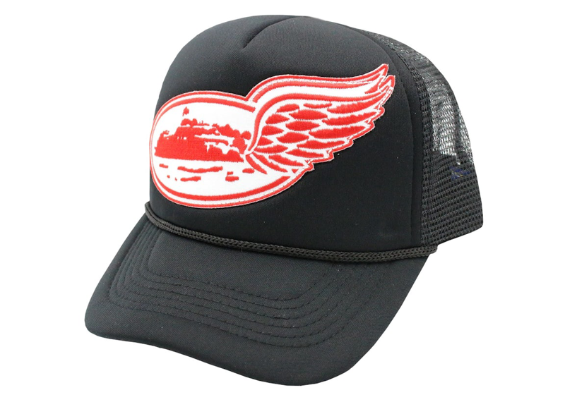 Corteiz Alcatraz Wing Trucker Hat Black/Red/White