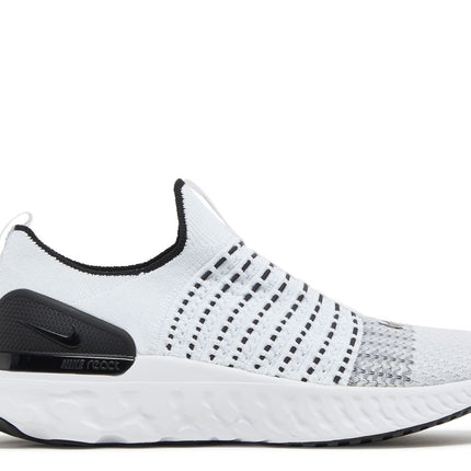 Nike React Phantom Run Flyknit 2 Oreo